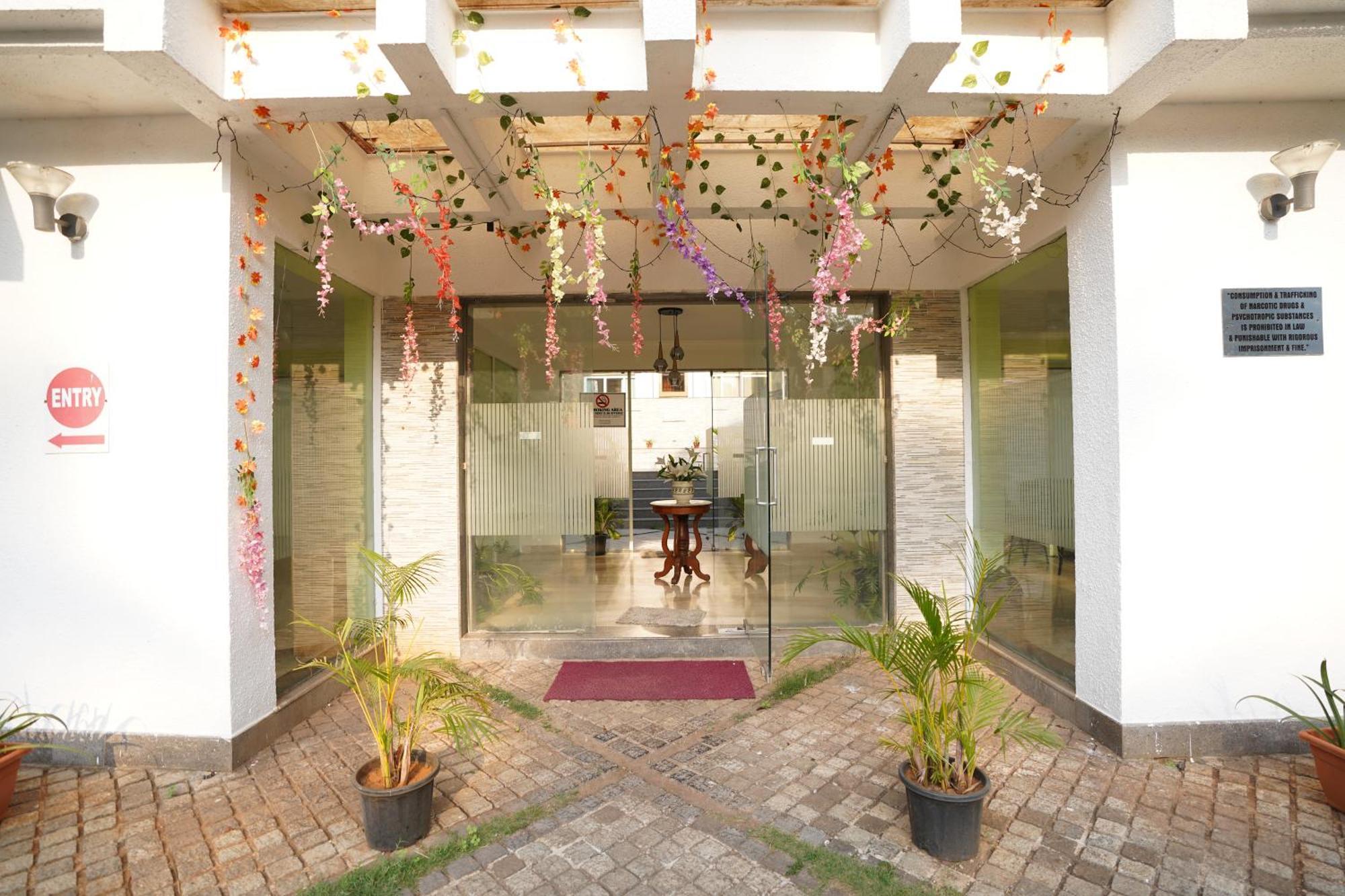 קלנגוטה Bellagio Rezidencia 1 Bhk Service Apartments מראה חיצוני תמונה
