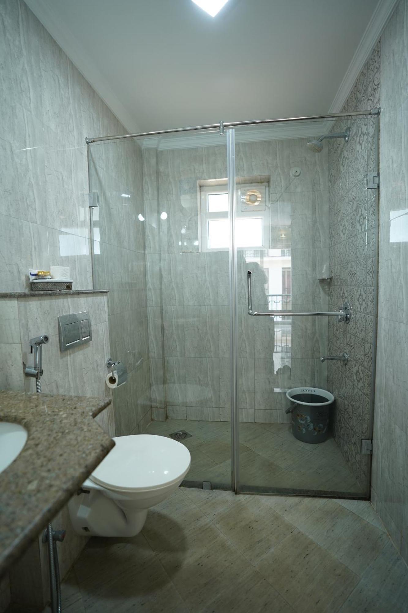 קלנגוטה Bellagio Rezidencia 1 Bhk Service Apartments מראה חיצוני תמונה